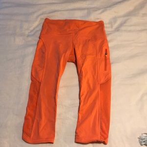 Lululemon crop leggings